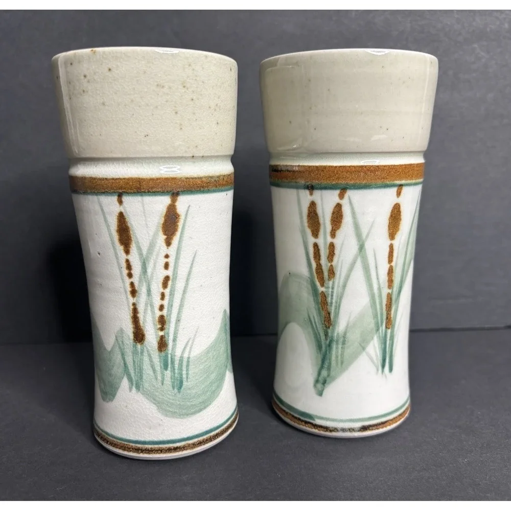 2 Jensen Turnage Pottery Tumblers Cattail Reed Handmade Hand Painted *READ